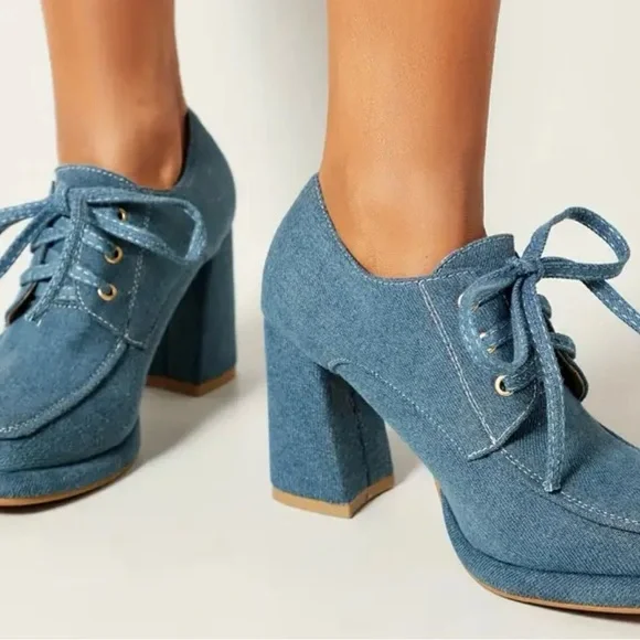 Blue Chunky Heel Lace-Up Pumps - Picture 3 of 3